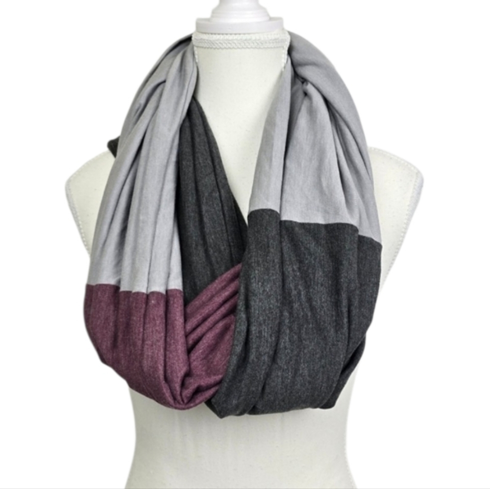 The North Face Colorblock Infinity Scarf Fleece Winter Neck Gaiter Unisex